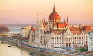 Vé máy bay đi Hungary