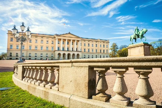 vé máy bay đi Oslo giá rẻ