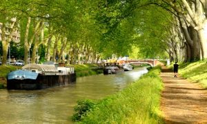 Đặt Vé Máy Bay Đi Toulouse Giá Rẻ