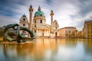 Đặt Vé Máy Bay Đi Vienna Giá Rẻ