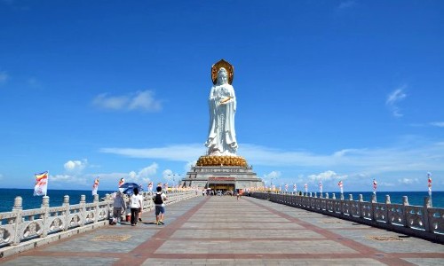 ve may bay bay tu ha noi di sanya gia re