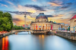 Đặt Vé Máy Bay Hồ Chí Minh đi Berlin Giá Rẻ