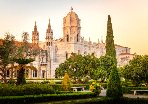 vé máy bay từ Tp Hồ Chí Minh đi Lisbon