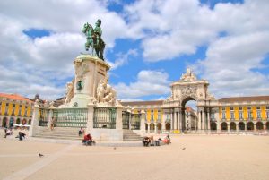 Đặt Vé Máy Bay Hồ Chí Minh Đi Lisbon Giá Rẻ