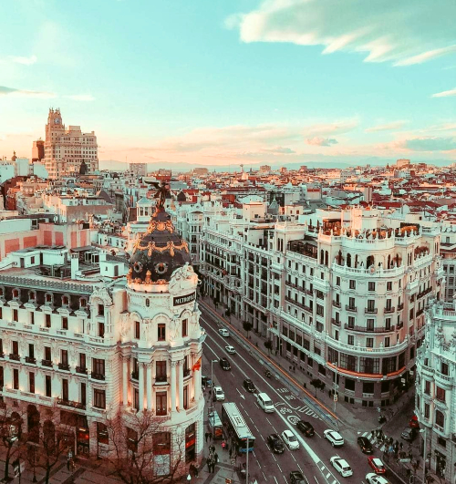 v&eacute; m&aacute;y bay từ Tp Hồ Ch&iacute; Minh đi Madrid gi&aacute; rẻ