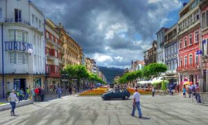Đặt Vé Máy Bay Hồ Chí Minh Đi Bandung Giá Rẻ
