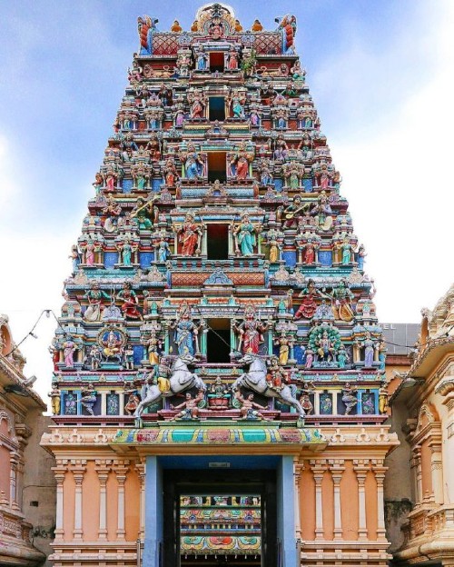 Đền Sri Mariamman Vé máy bay từ Hồ Chí Minh đi Medan