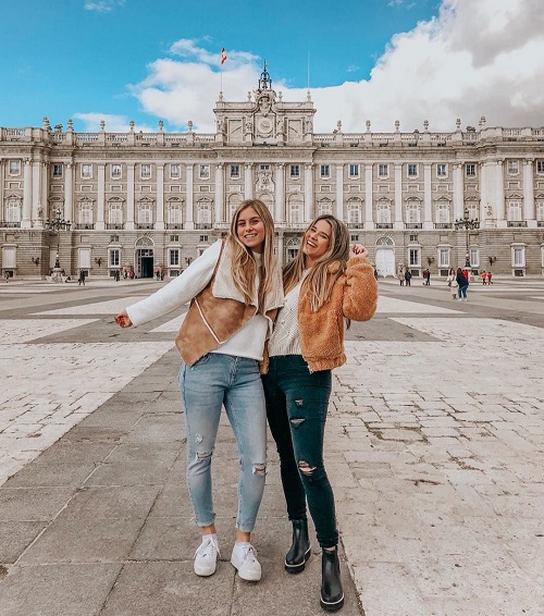 đặt vé máy bay giá rẻ từ hà nội đi Madrid