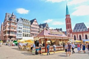 Đặt Vé Máy Bay Hồ Chí Minh đi Frankfurt Giá Rẻ
