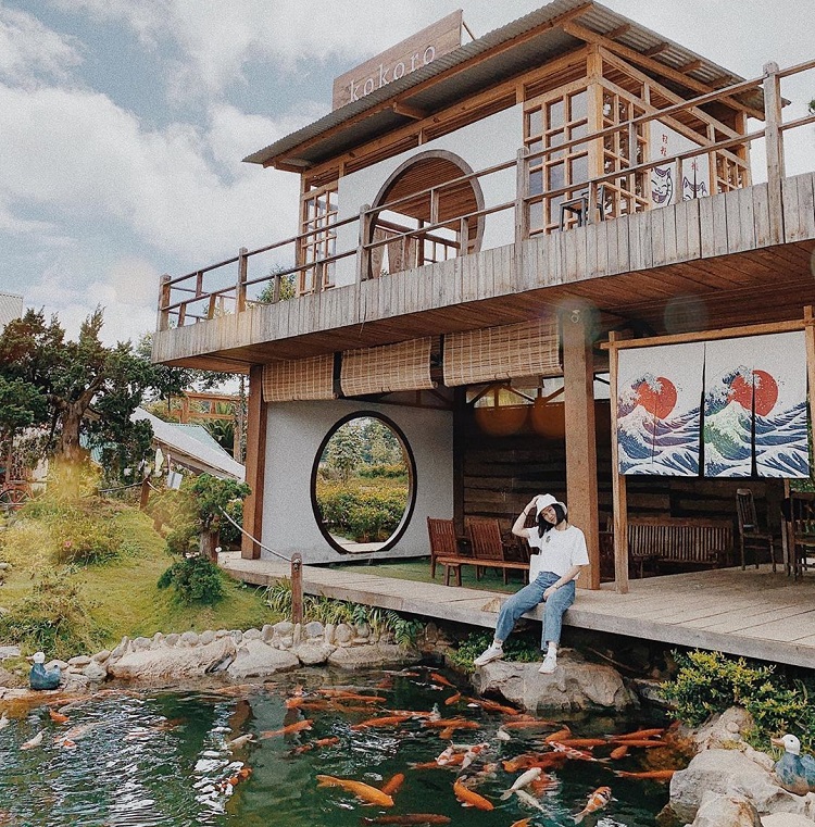 Khu du lịch Lá Phong Đà Lạt