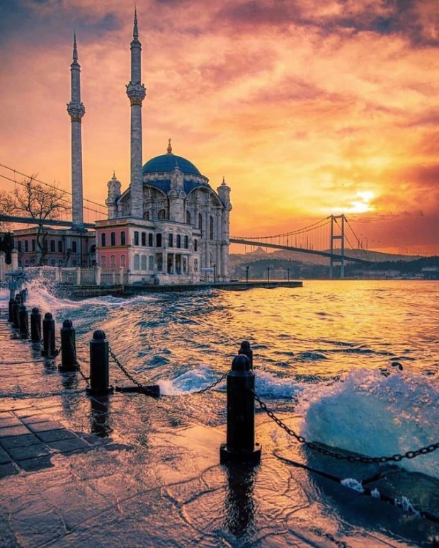 Vé máy bay từ Hồ Chí Minh đi Istanbul