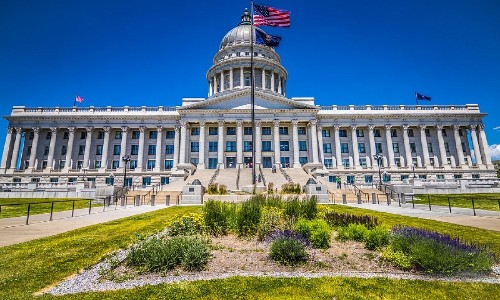  V&eacute; m&aacute;y bay gi&aacute; rẻ đi Utah