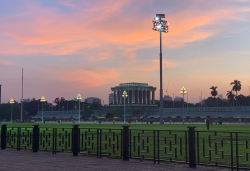 v&eacute; m&aacute;y bay từ London đi H&agrave; Nội gi&aacute; rẻ