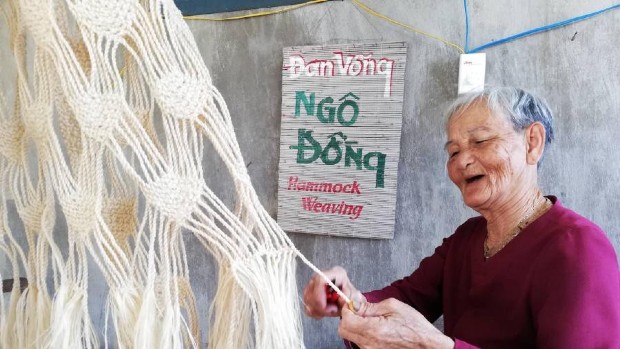 Võng làm từ cây ngô đồng kinh-nghiem-du-lich-cu-lao-cham