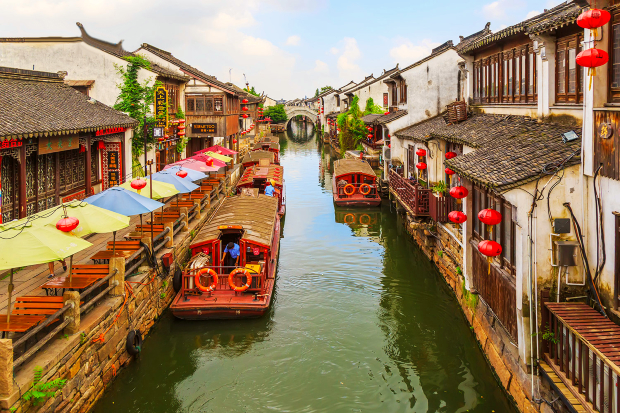 Những ngôi nhà cổ kính bên dòng kênh ấn tượng ở Hàng Châu Vé máy bay từ Đà Nẵng đi Hàng Châu giá rẻ