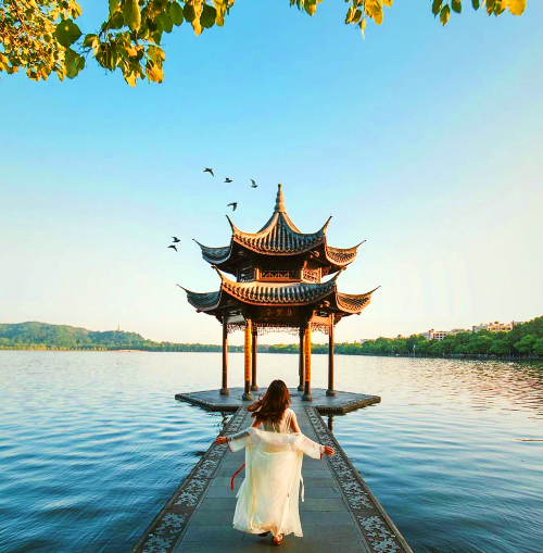 Vẻ đẹp lãng mạn bên Tây Hồ Vé máy bay từ Đà Nẵng đi Hàng Châu