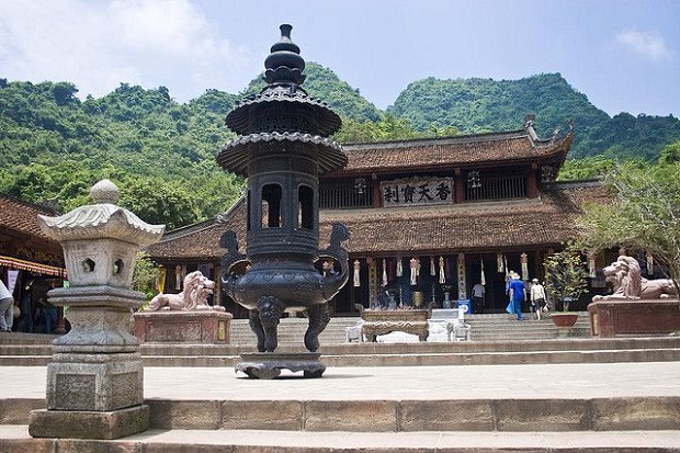 Kinh nghiệm du lịch chùa Hương siêu chi tiết