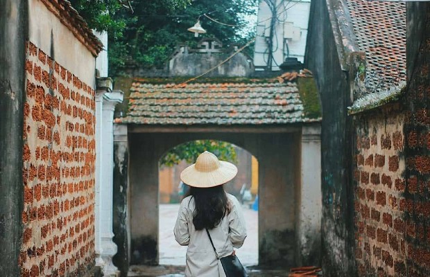 Tour du lịch Hà Nội – Chùa Khai Nguyên – Thành cổ Sơn Tây – Làng cổ Đường Lâm – Chùa Mía 1 ngày