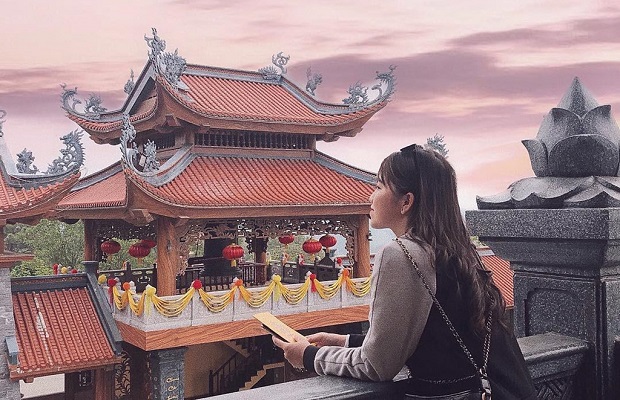 Tour Yên Tử Chùa Ba Vàng 1 Ngày từ Hà Nội: Tour Hành hương chùa Đồng – chùa Ba Vàng