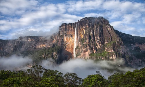 V&eacute; m&aacute;y bay đi Venezuela