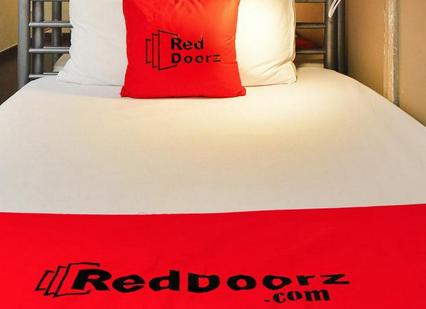 RedDoorz