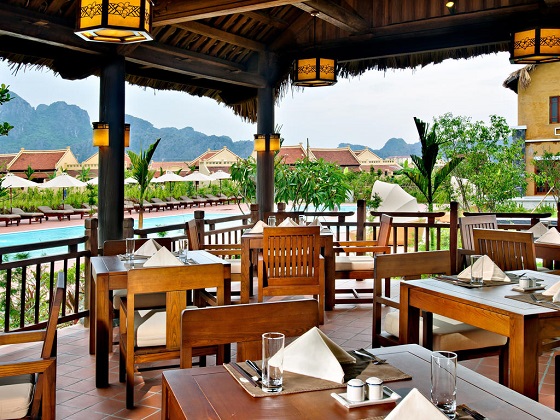 Combo Emeralda Resort Ninh Bình