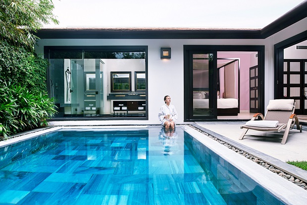 dat phong khach san fusion