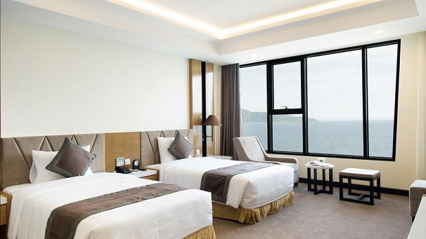 Khách sạn view biển Đà Nẵng