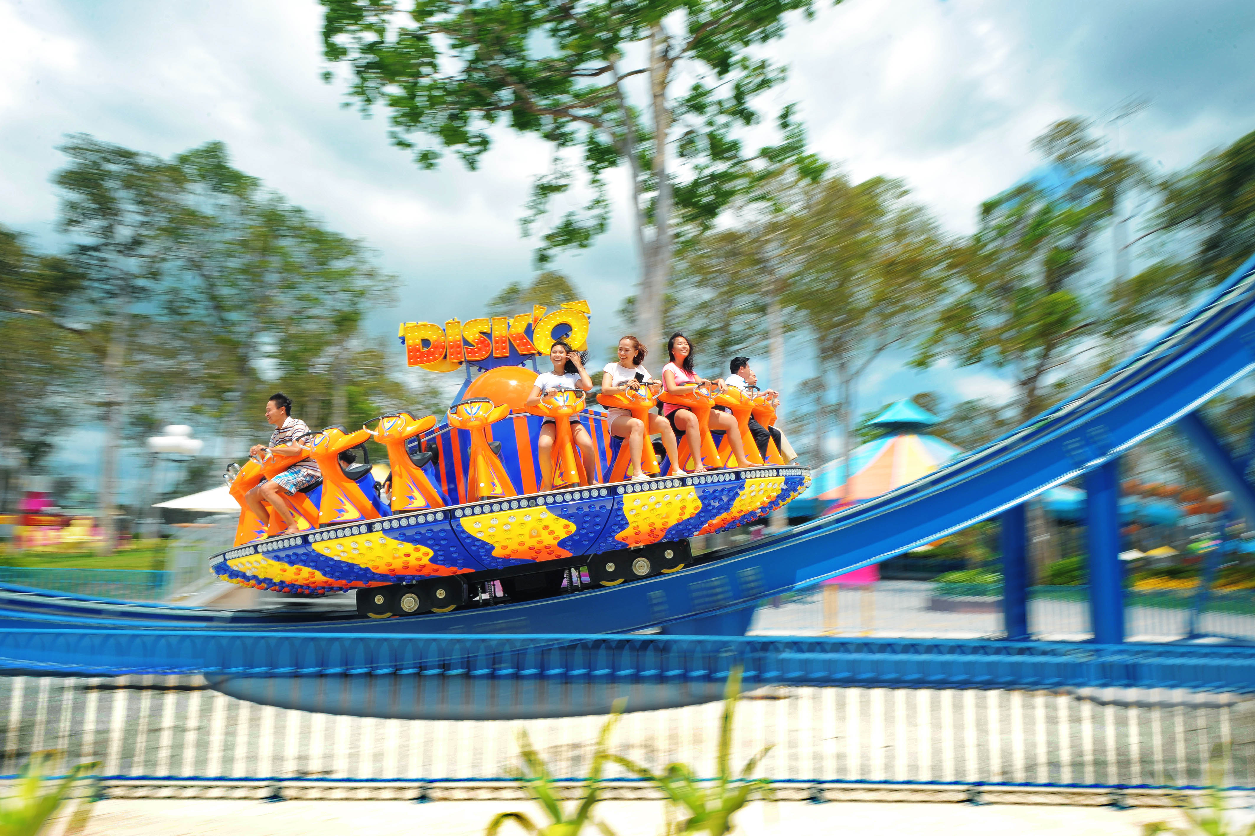 kinh nghiệm đi Vinpearl Land Phú Quốc