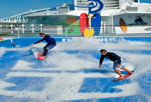 Đi du thuyền nên mặc gì