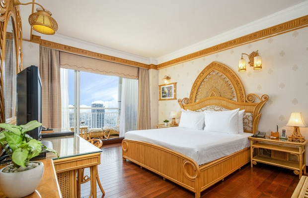 Top 7 khách sạn gần cầu Rồng tại Đà Nẵng