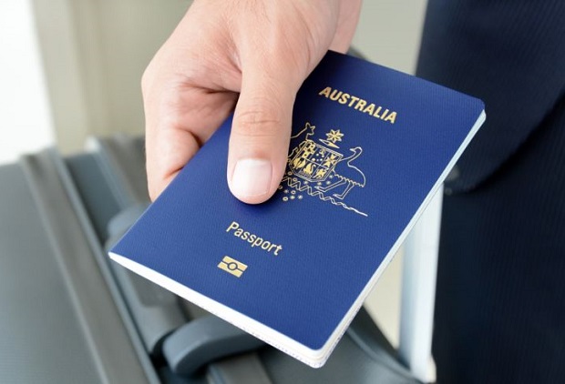 Thẻ tạm trú hết hạn nhưng không gia hạn, bạn sẽ phải quay trở về nước.  gia hạn thẻ tạm trú cho người nước ngoài