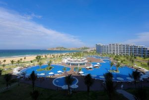 Combo 3N2Đ FLC Quy Nhơn Beach & Golf Resort 5 sao​ + vé máy bay