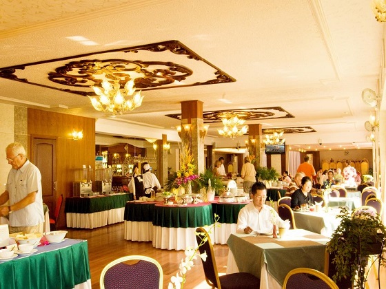 Khách sạn Hương Sen Sài Gòn
