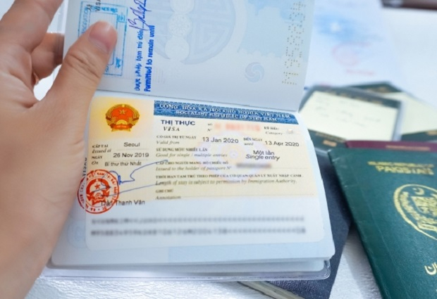 chuyển đổi visa du lịch sao visa lao động