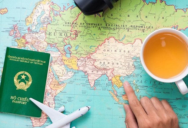 Dịch vụ nhập quốc tịch Việt Nam cho người nước ngo&agrave;i 