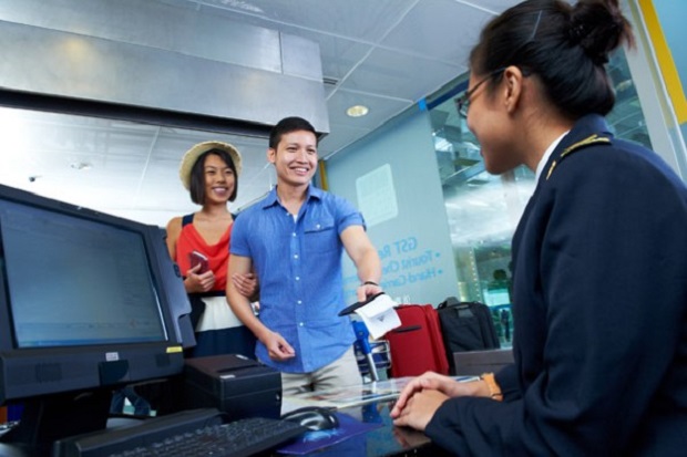 Điều kiện để người nước ngo&agrave;i nhập cảnh Việt Nam