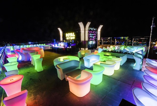 Kh&aacute;ch sạn Quảng B&igrave;nh gần biển