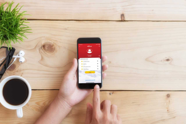 làm thủ tục trực tuyến đi máy bay