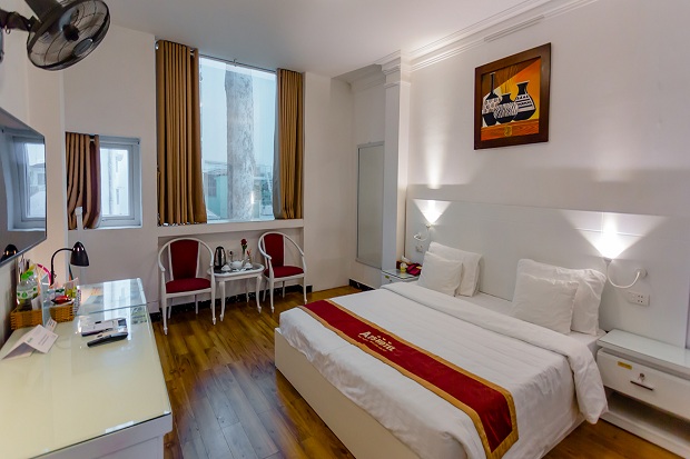 khách sạn quận 1 tphcm