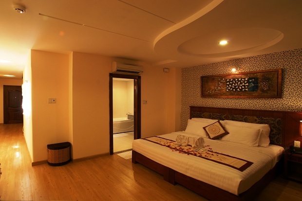 khách sạn quận 1 tphcm