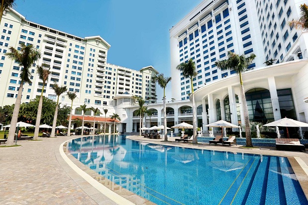 Khách sạn có bể bơi ở Hà Nội