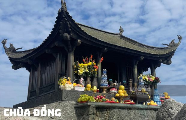 Tour du lịch Hà Nội – Yên tử 1 ngày: Một ngày hành hương về đất Phật Chùa Đồng