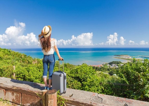 ve may bay tu okinawa ve viet nam