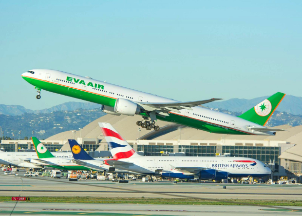 v&eacute; m&aacute;y bay đi Mỹ EVA Air