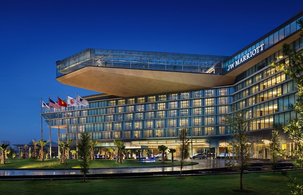 Khách sạn đắt nhất Việt Nam