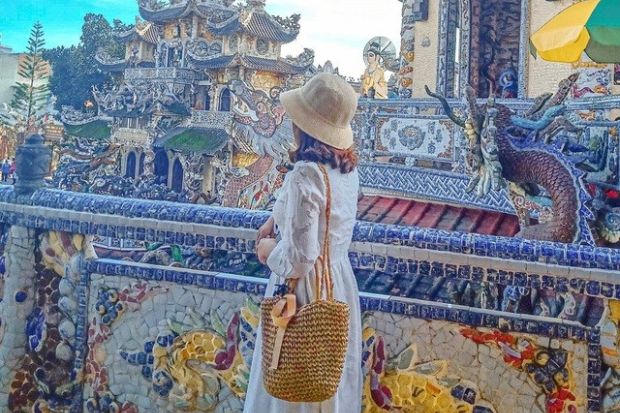 Kinh nghiệm du lịch Đà Lạt - Chùa Linh Phước