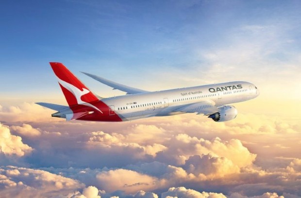 tong dai ve may bay qantas airways