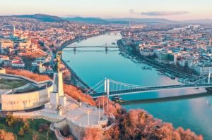 Vé máy bay từ Hungary về Việt Nam giá rẻ | Đặt vé nhận ưu đãi hấp dẫn