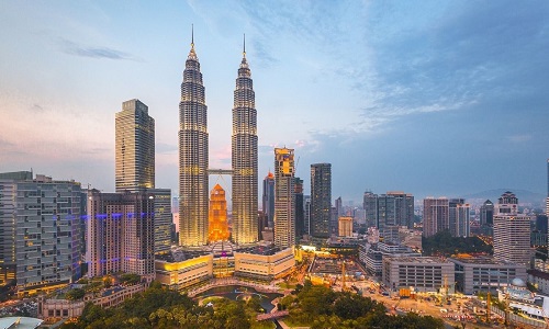 dat ve may bay tu kuala lumpur đi tphcm gia re